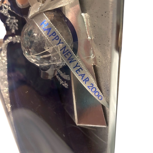 NWT-Barbie Special Millennium Edition in Blue and Silver - Picture 13 of 15